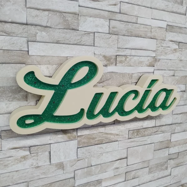 Nombre con luces y purpurina