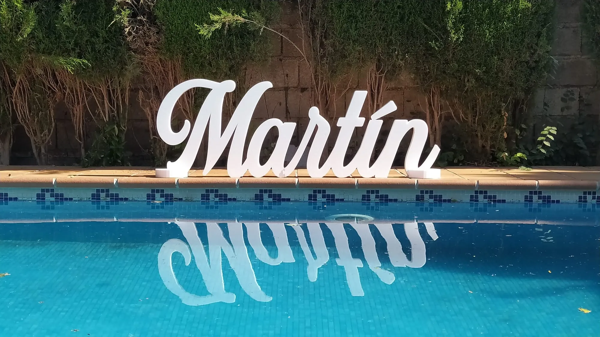 Nombre grande para eventos