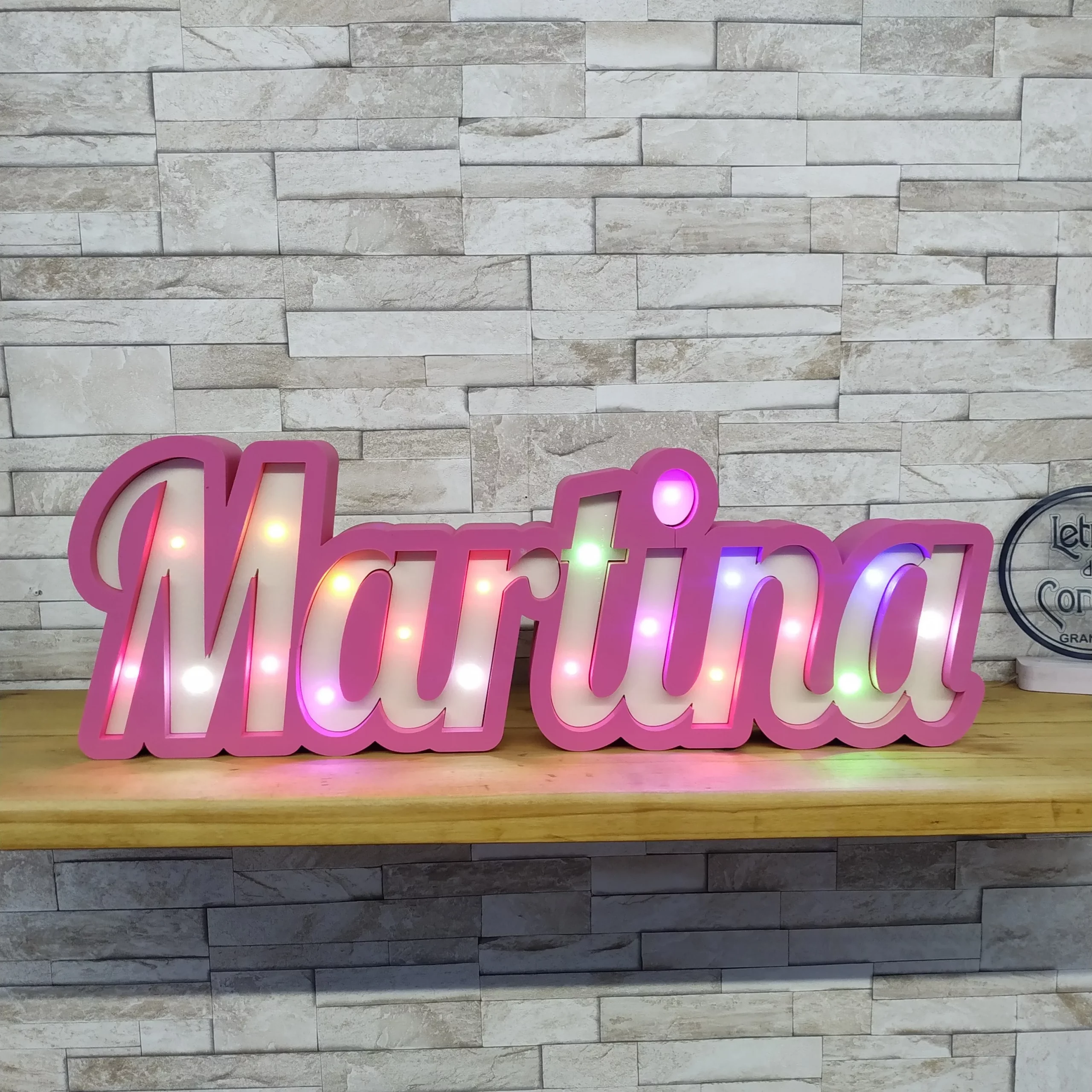 nombre led Martina